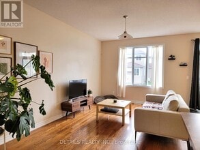 302 Glenbrae Ave in Ottawa, ON - Building Photo - Building Photo