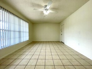 5218 Curry Ford Rd in Orlando, FL - Building Photo - Building Photo