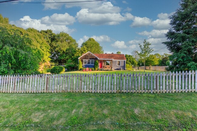 2300 Porter Rd in Nashville, TN - Building Photo - Building Photo