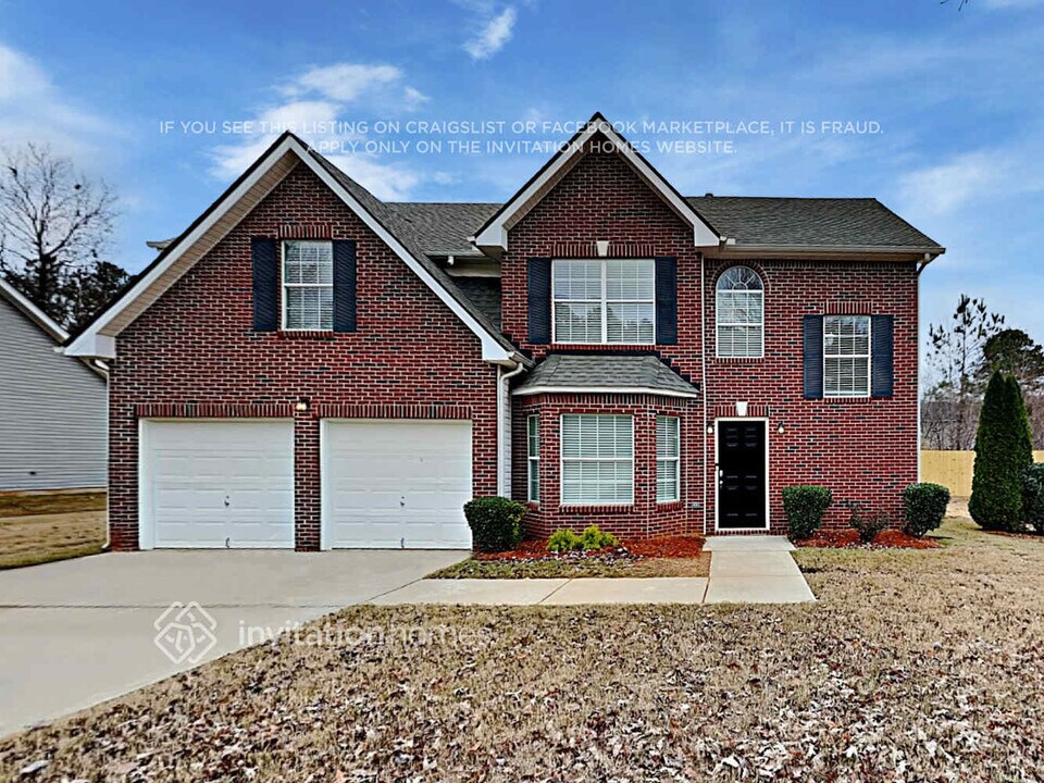 1040 Maris Ln in Mcdonough, GA - Foto de edificio