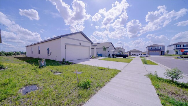 2608 Buttercup Ave in Haines City, FL - Building Photo - Building Photo