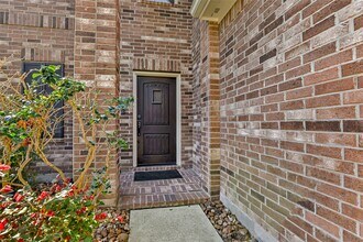 10414 Whisper Bluff Dr in Humble, TX - Building Photo - Building Photo