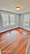3553 Owen Ave in Jacksonville, FL - Building Photo - Building Photo