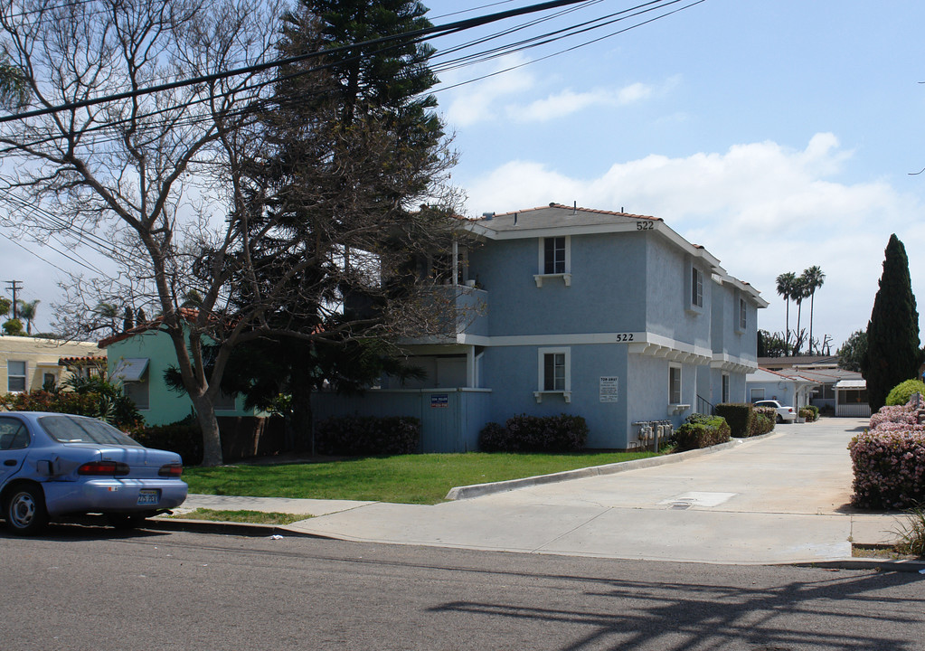 522 Flower St in Chula Vista, CA - Building Photo