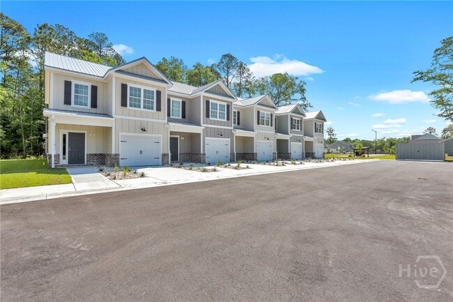 105 Sherwood Ct in Rincon, GA - Building Photo - Building Photo