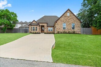 12511 Savage Ct in Magnolia, TX - Building Photo - Building Photo