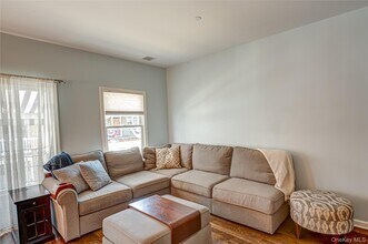 75 New Hampshire St in Long Beach, NY - Building Photo - Building Photo