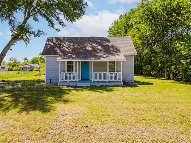 712 E Jefferson St in Waxahachie, TX - Building Photo