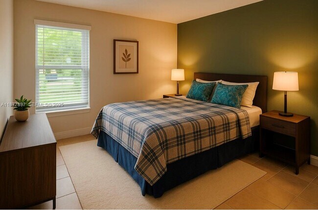 7809 NW 67th Ave in Tamarac, FL - Foto de edificio - Building Photo