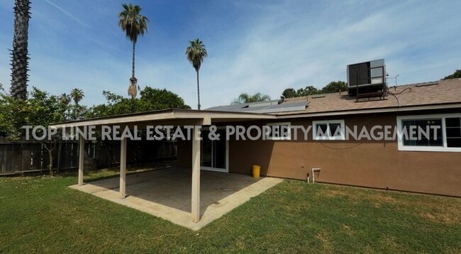 property at 1737 W Buena Vista Ave