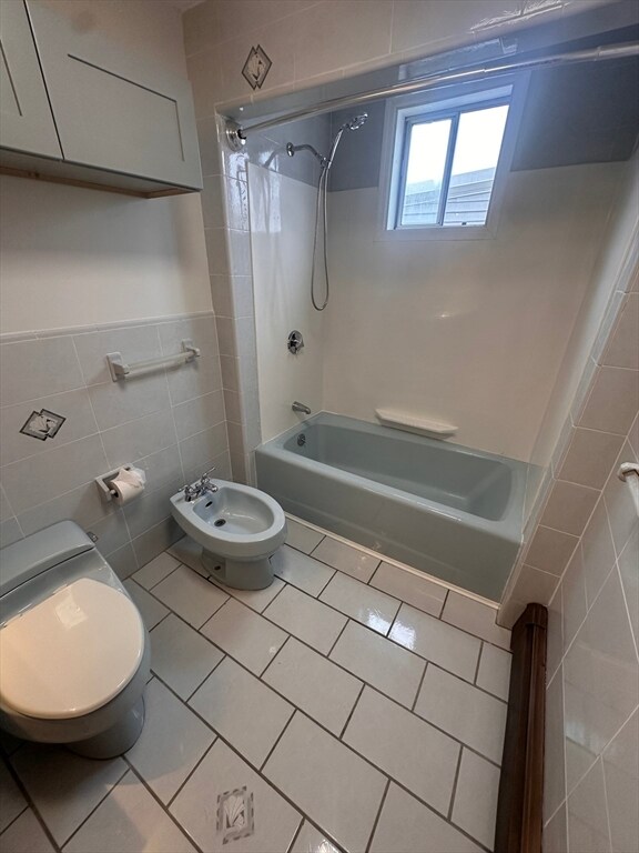 253 Elm St, Unit 3 in Cambridge, MA - Building Photo - Building Photo