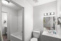 1616 Colleton Ave SE photo'