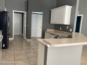 232 Croquet Ave NE in Palm Bay, FL - Building Photo - Building Photo