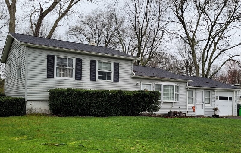 3676 Charring Cross Dr in Stow, OH - Building Photo