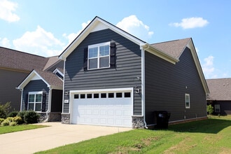2431 Hollis Dr in Murfreesboro, TN - Building Photo - Building Photo
