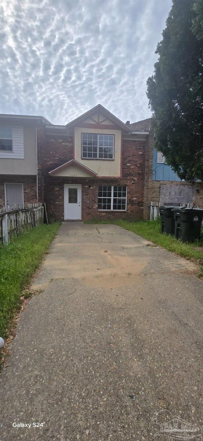 property at 4245 Erres Blvd