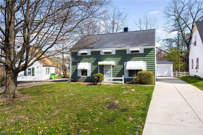 property at 19802 Meadowlark Ln