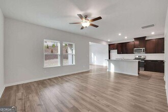 291 Wells Cir in Holly Springs, GA - Building Photo - Building Photo