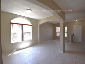 2245 NW 76th Terrace in Pembroke Pines, FL - Building Photo - Building Photo
