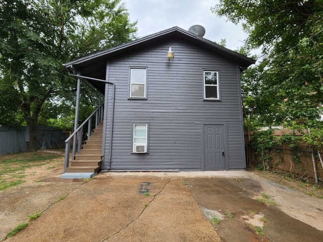 property at 1946 1/2 NW 15th St