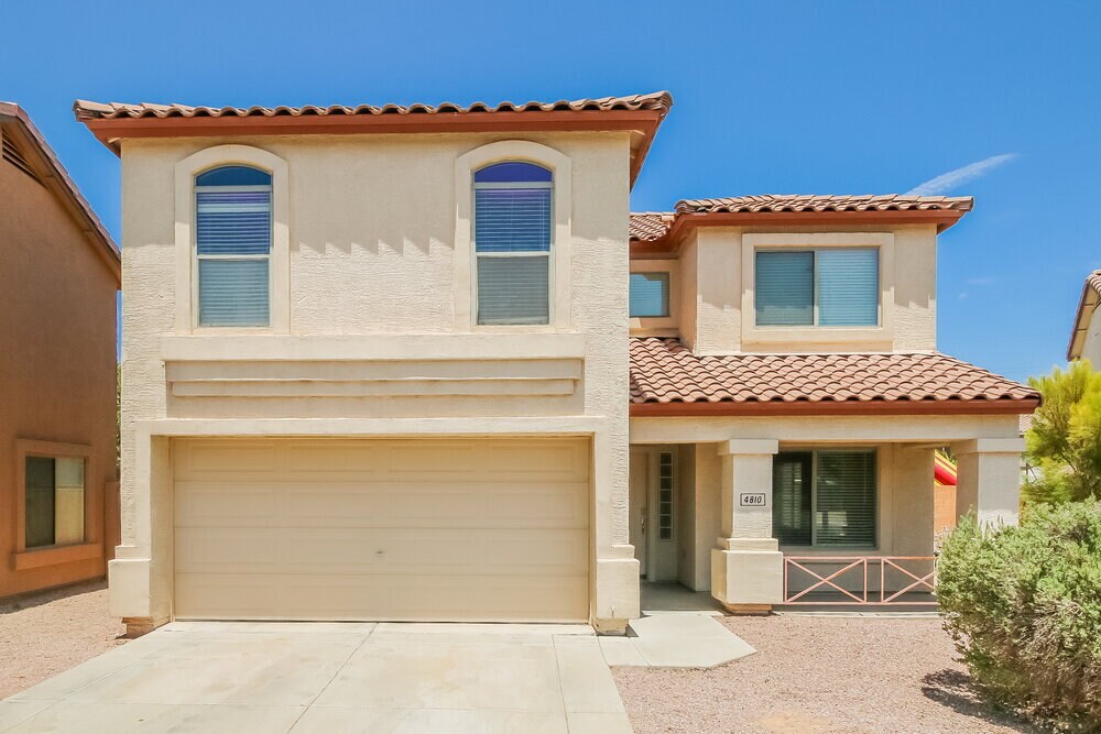 4810 W Beautiful Ln in Phoenix, AZ - Building Photo