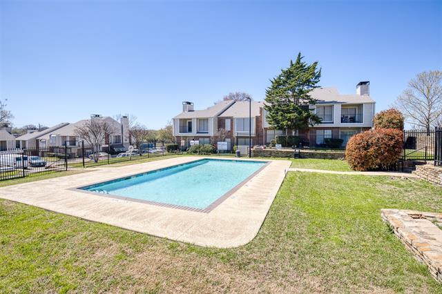 5718 Marvin Loving Dr in Garland, TX - Building Photo - Building Photo