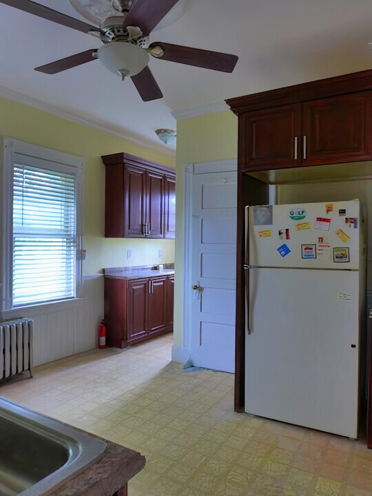 65 Olcott St, Unit 1 in Watertown, MA - Building Photo