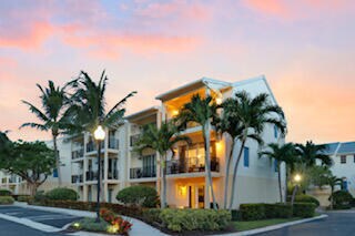 452 Juno Dunes Way in Juno Beach, FL - Building Photo - Building Photo
