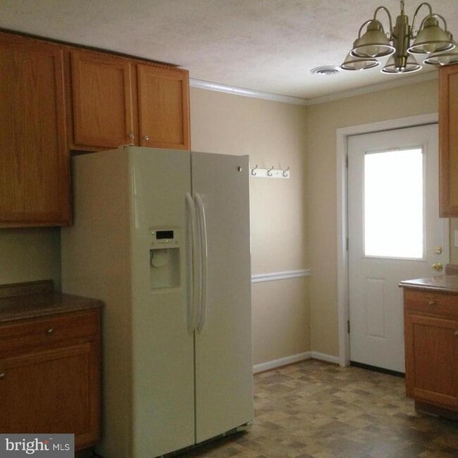 2703 Indian Run Rd in Amissville, VA - Building Photo - Building Photo