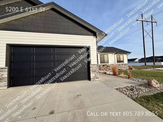 5200 E 61st St in Sioux Falls, SD - Building Photo - Building Photo