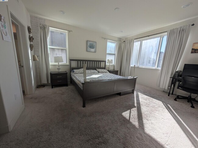 44819 S Grimmer Blvd in Fremont, CA - Building Photo - Building Photo