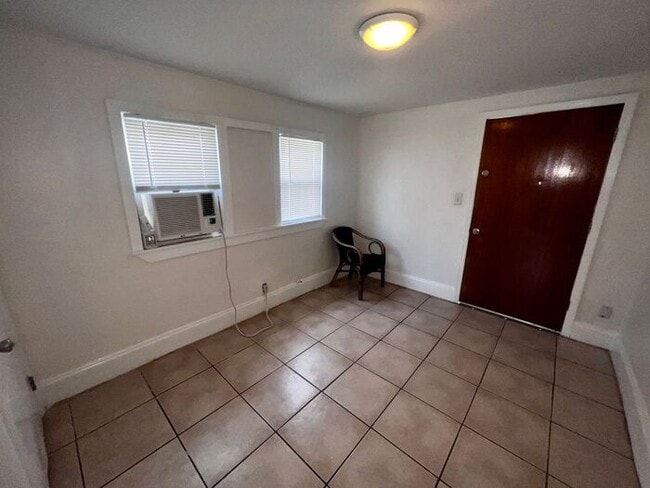 2330 S Ferncreek Ave in Orlando, FL - Building Photo - Building Photo