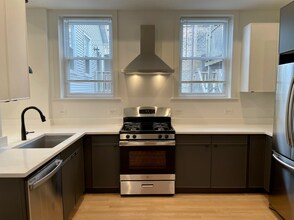 1637 W Huron St in Chicago, IL - Building Photo - Building Photo