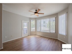 435 Rio Salado Pkwy in Tempe, AZ - Building Photo - Building Photo
