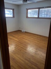 1122 33rd St in West Des Moines, IA - Building Photo - Building Photo