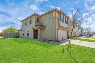 19003 Barnesdale Ct in Houston, TX - Building Photo - Building Photo