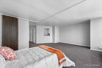 5415 N Sheridan Rd in Chicago, IL - Building Photo - Building Photo