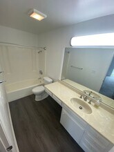 6924 Hyde Park Dr in San Diego, CA - Building Photo - Building Photo