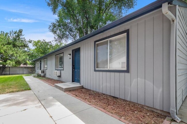 property at 1910 S Juniper St