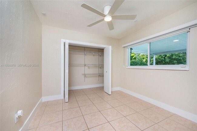 5626 SW 69th Ave in Miami, FL - Building Photo - Building Photo
