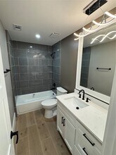 12518 Mile Dr in Houston, TX - Building Photo - Building Photo