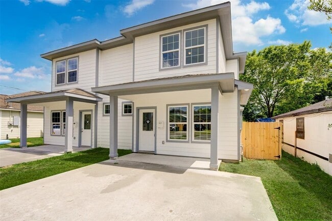 4434 Knoxville St in Houston, TX - Building Photo - Building Photo