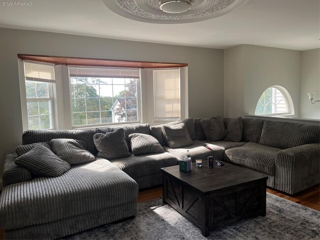 39 Elder Ave in Farmingville, NY - Building Photo - Building Photo