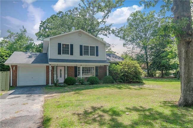 property at 1302 Kienast Dr