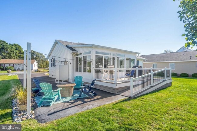 property at 37044 E Stoney Run