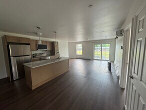 3 Kana Ln, Unit 205 in Essex Junction, VT - Building Photo - Building Photo