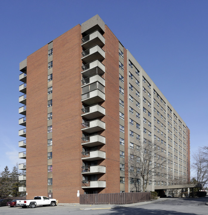 The Ogilvie Towers in Ottawa, ON - Building Photo