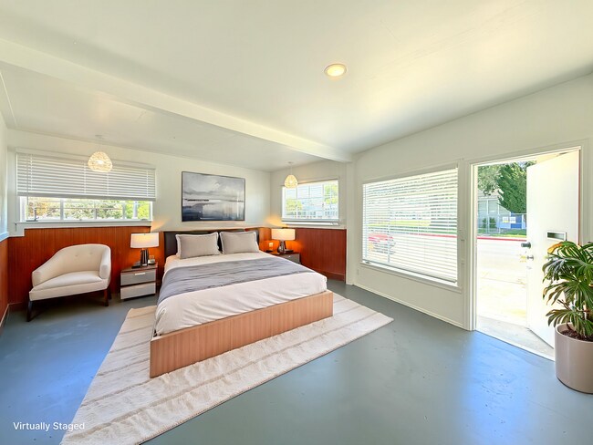 property at 619 W Cypress Ave