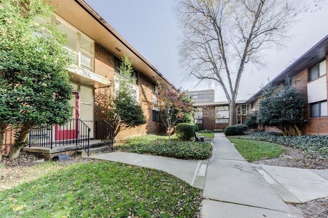 20 20th St, Unit B3 in Atlanta, GA - Foto de edificio - Building Photo