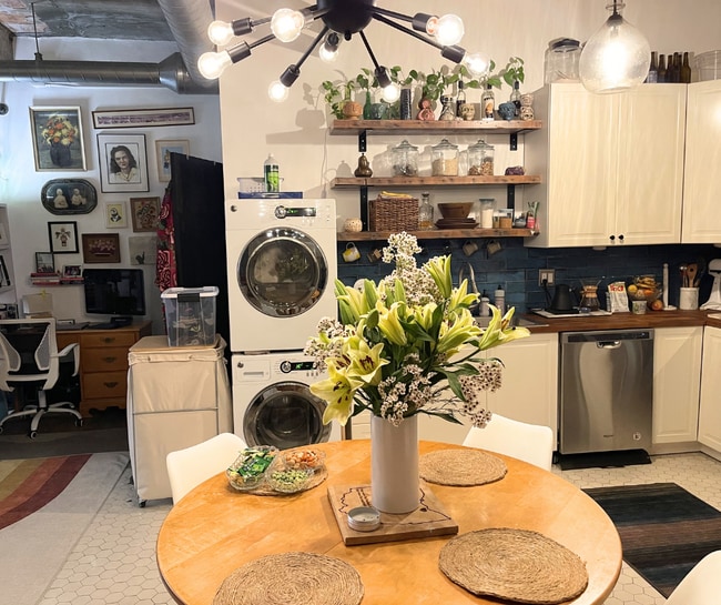 108 W 2nd St, Unit #212 in Los Angeles, CA - Foto de edificio - Building Photo